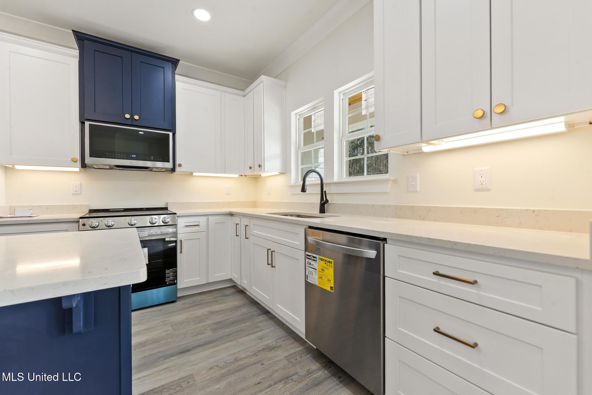 13397 Cox Road Vancleave, MS 39565 - Photo 10 of 34 010