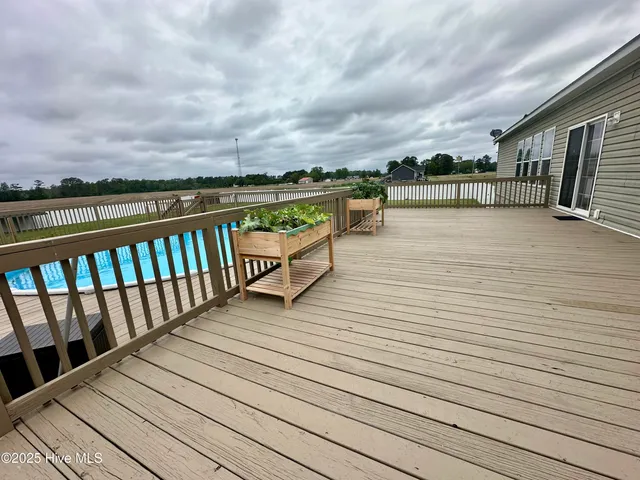 $425,000 | 146 North Ravenwood Drive, Belhaven, NC 27810