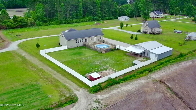 $425,000 | 146 North Ravenwood Drive, Belhaven, NC 27810