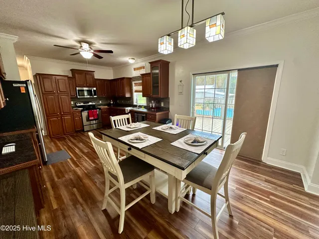 $425,000 | 146 North Ravenwood Drive, Belhaven, NC 27810