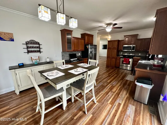 $425,000 | 146 North Ravenwood Drive, Belhaven, NC 27810