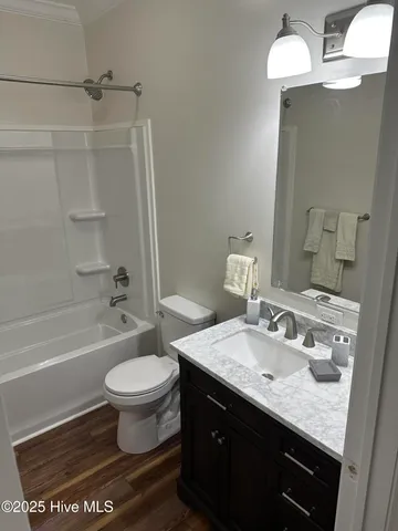 $425,000 | 146 North Ravenwood Drive, Belhaven, NC 27810