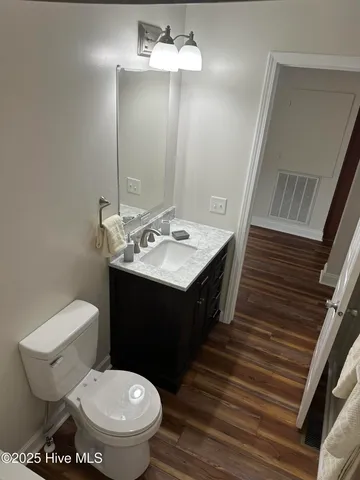 $425,000 | 146 North Ravenwood Drive, Belhaven, NC 27810