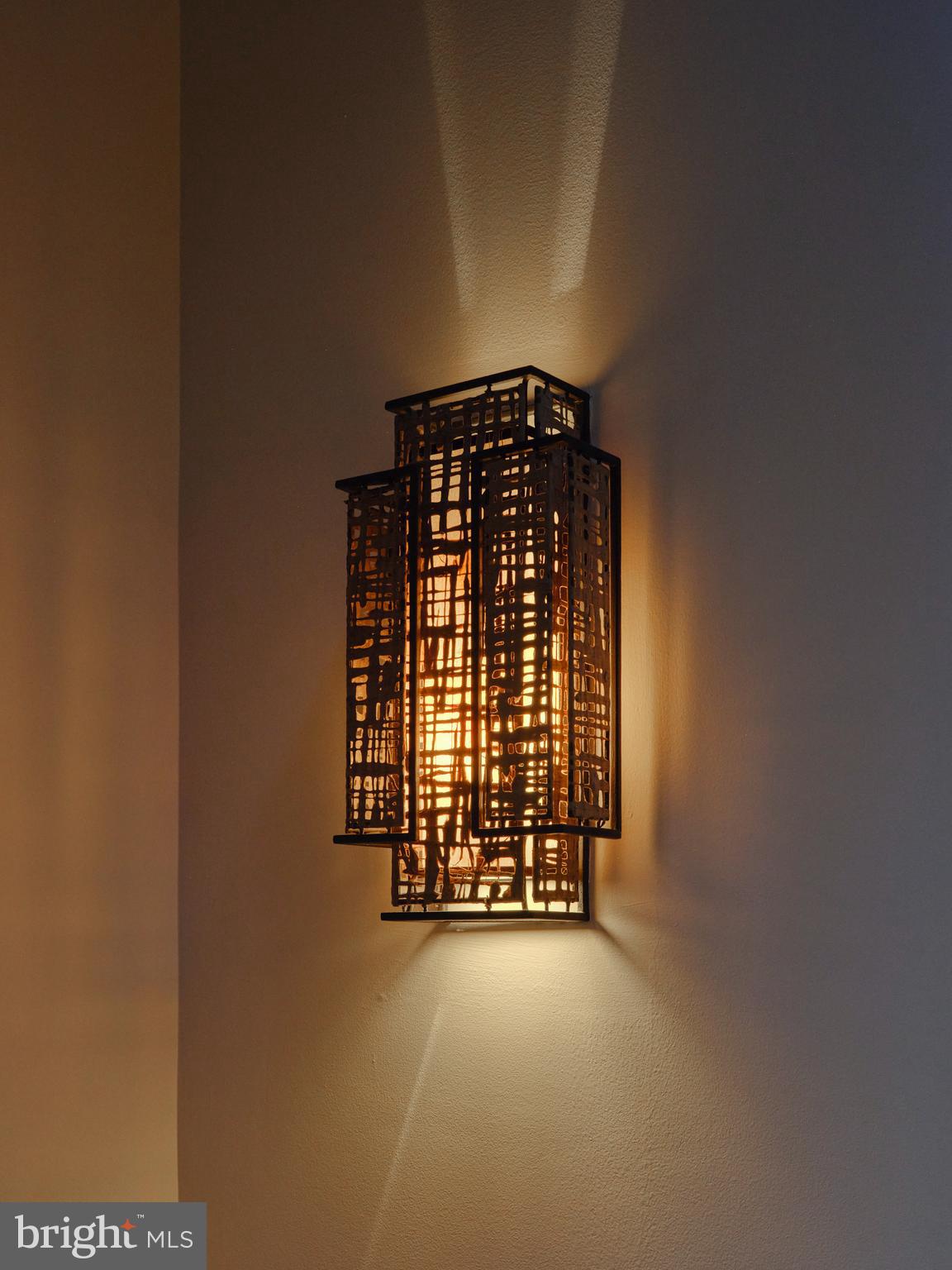1886 Aquetong Road New Hope, PA 18938 - Photo 60 of 68 foyer sconces