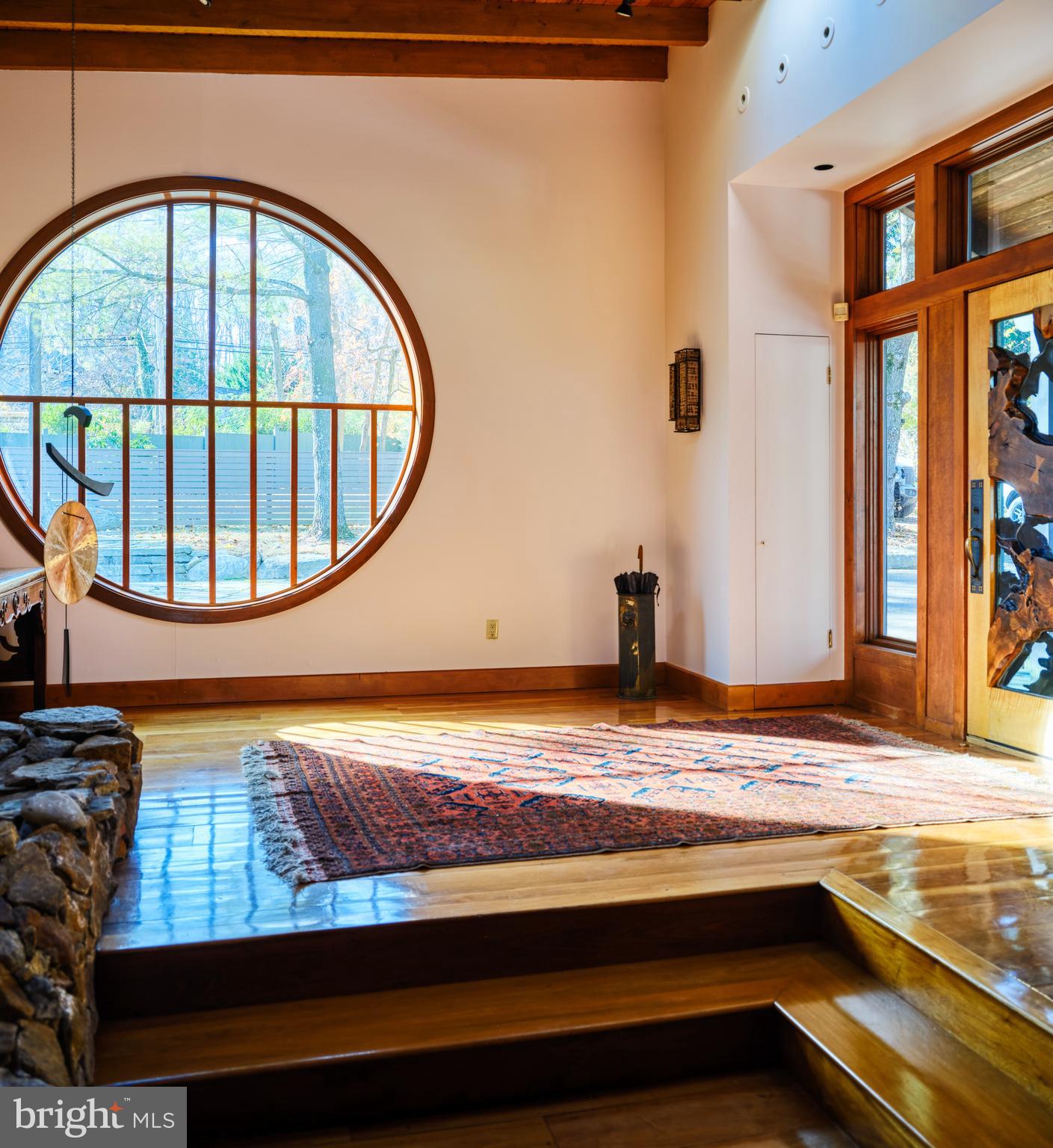 1886 Aquetong Road New Hope, PA 18938 - Photo 6 of 68 foyer