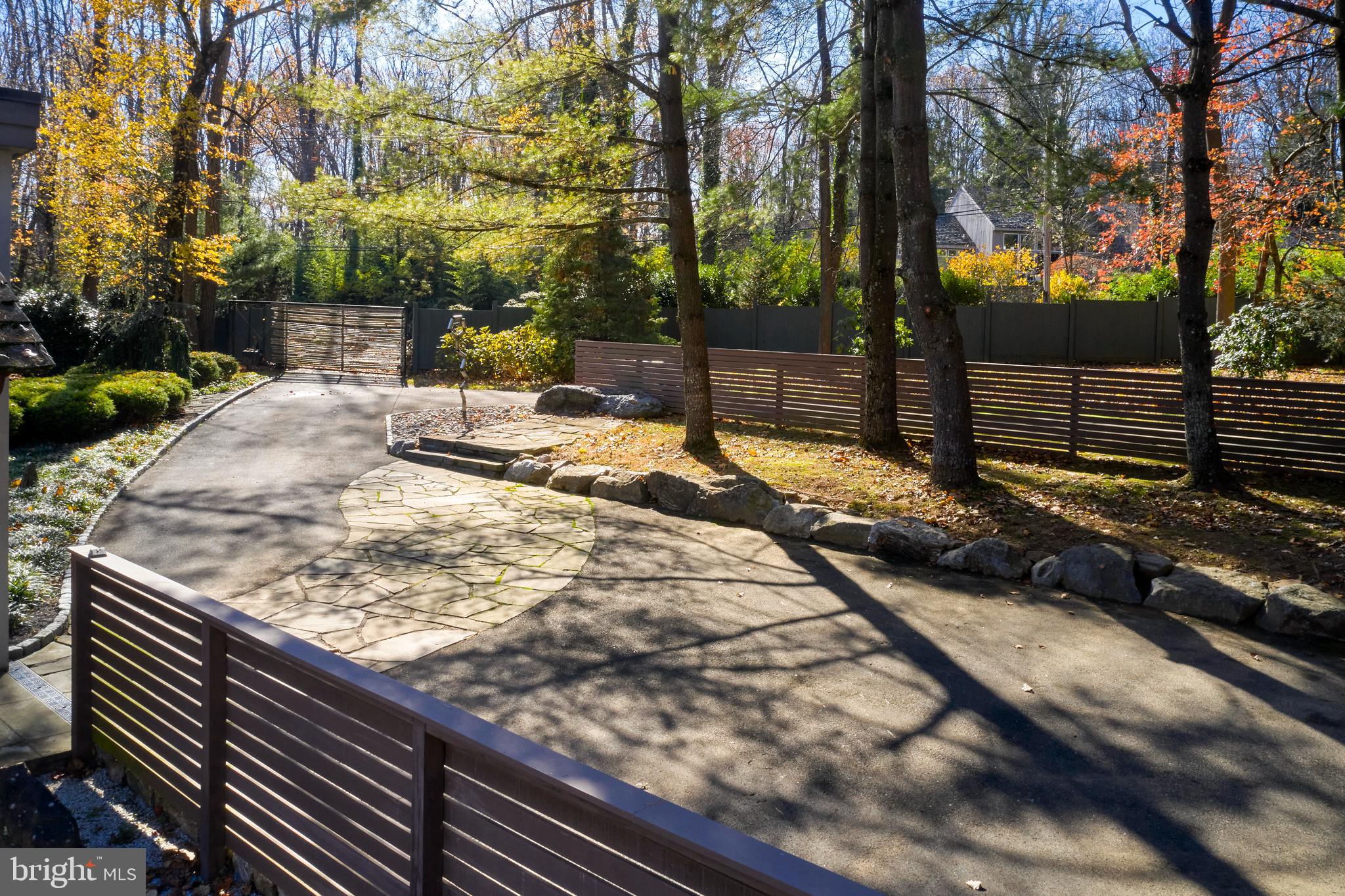 1886 Aquetong Road New Hope, PA 18938 - Photo 65 of 68 driveway