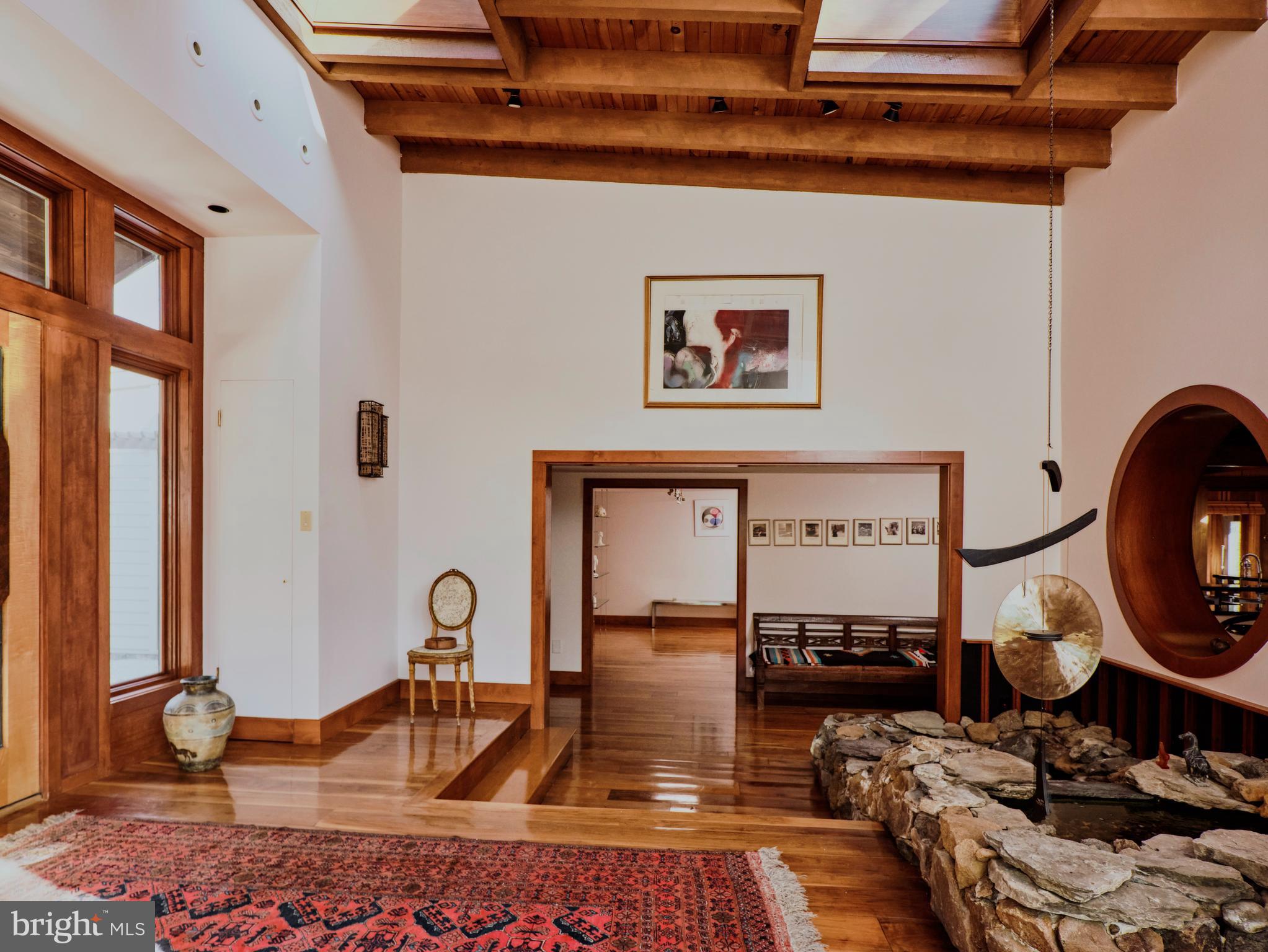 1886 Aquetong Road New Hope, PA 18938 - Photo 7 of 68 foyer