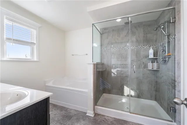 $2,800 | 171 Lockheed Drive, Coraopolis, PA 15108