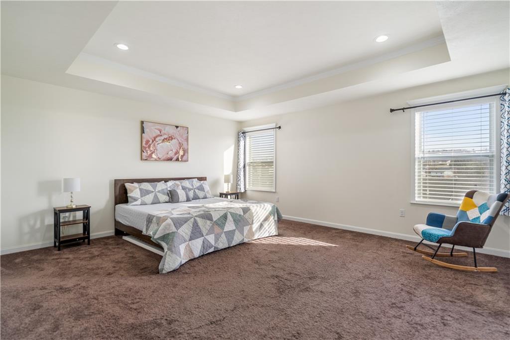 171 Lockheed Drive Coraopolis, PA 15108 - Photo 17 of 28