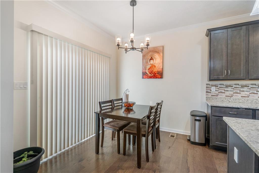 171 Lockheed Drive Coraopolis, PA 15108 - Photo 5 of 28