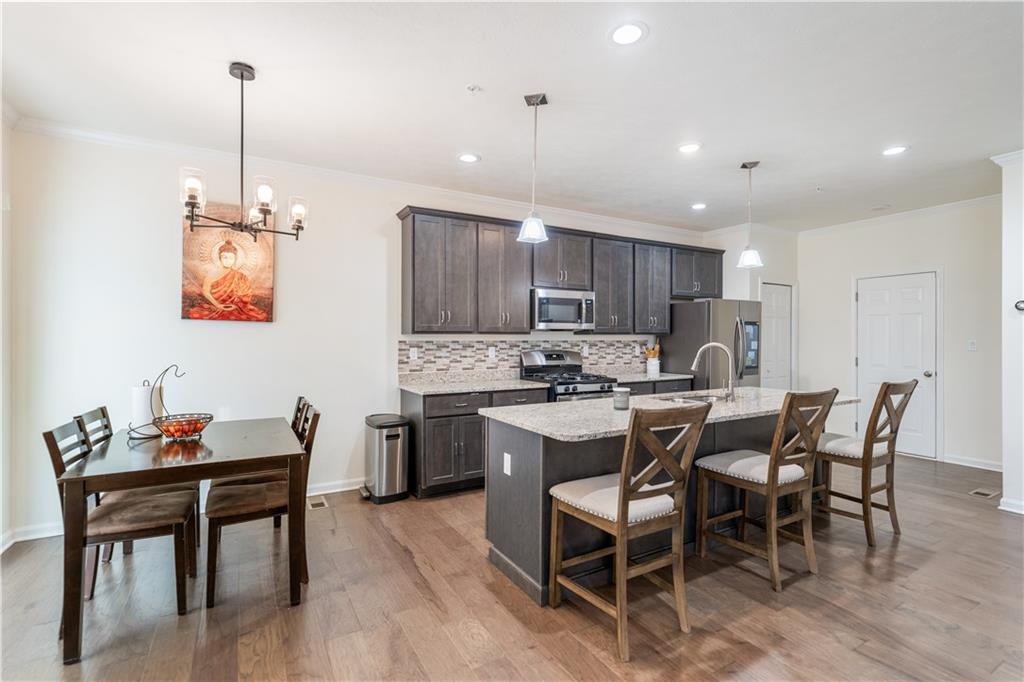 171 Lockheed Drive Coraopolis, PA 15108 - Photo 6 of 28