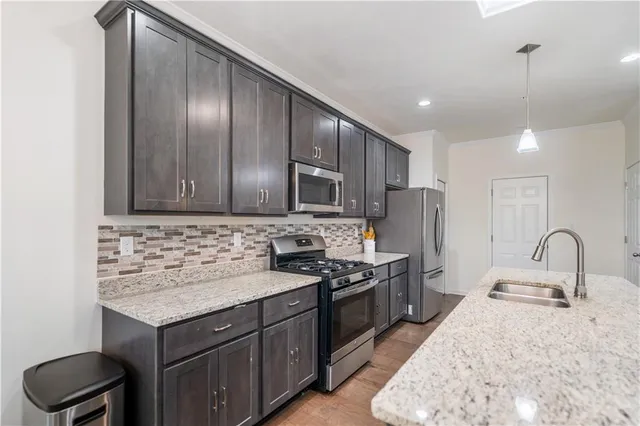 $2,800 | 171 Lockheed Drive, Coraopolis, PA 15108