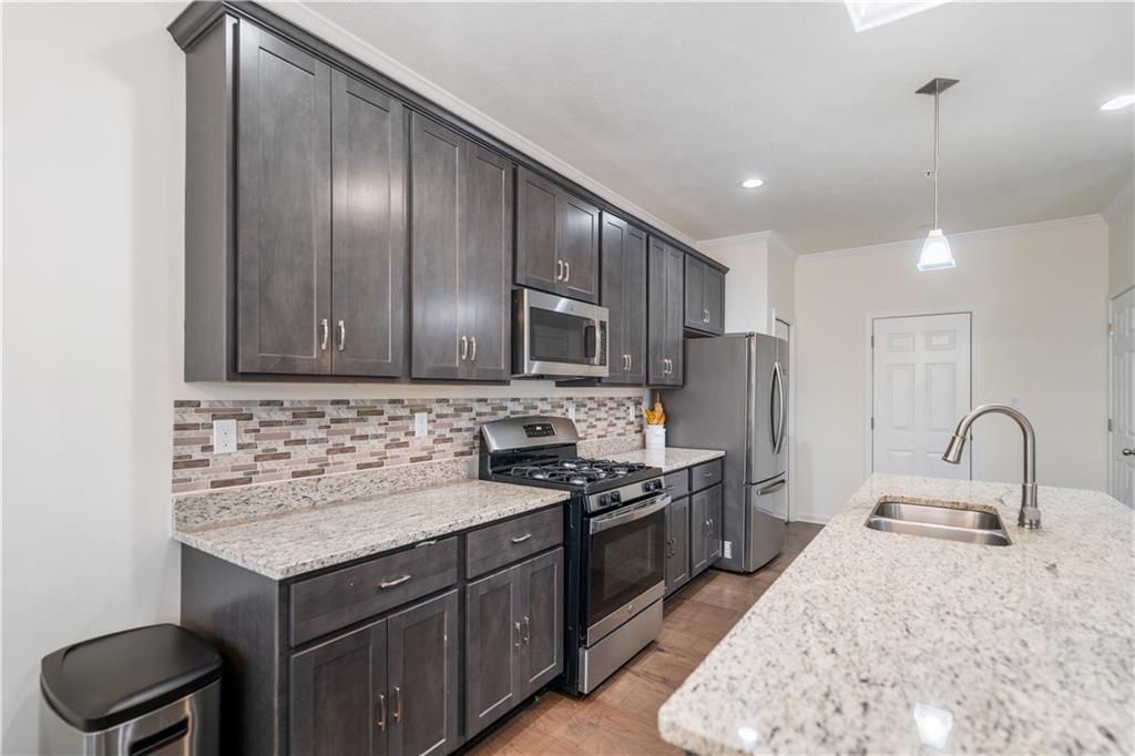 171 Lockheed Drive Coraopolis, PA 15108 - Photo 7 of 28