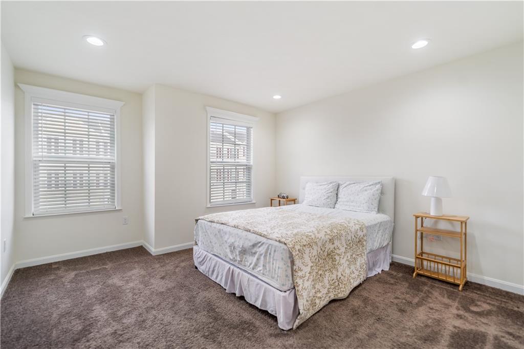 171 Lockheed Drive Coraopolis, PA 15108 - Photo 10 of 28