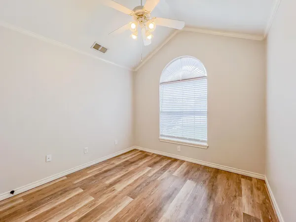 $2,350 | 5506 100th Street, Lubbock, TX 79424