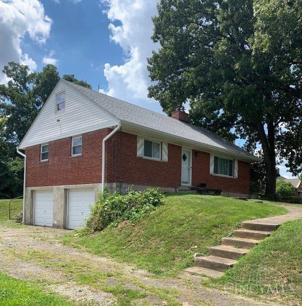 305 West Kemper Road Springdale, OH 45246 - Photo 2 of 46