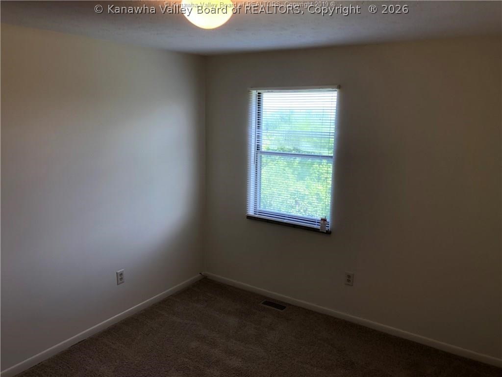 123 Oakwood Road, Unit B2 Charleston, WV 25314 - Photo 9 of 15 Gallery Image 9