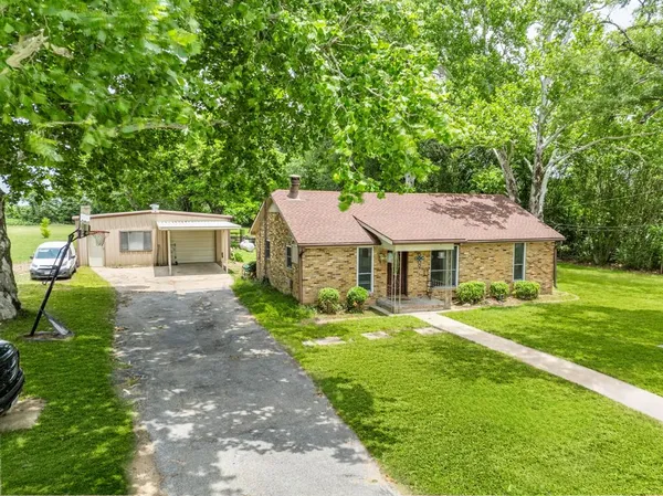 $315,000 | 20082 State Highway 64, Canton, TX 75103