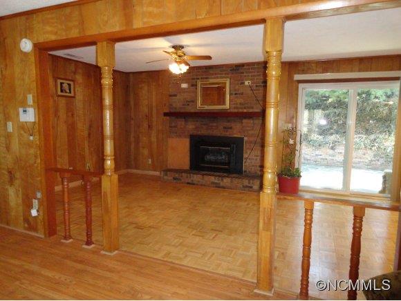 313 Saunook Road Waynesville, NC 28786 - Photo 6 of 22