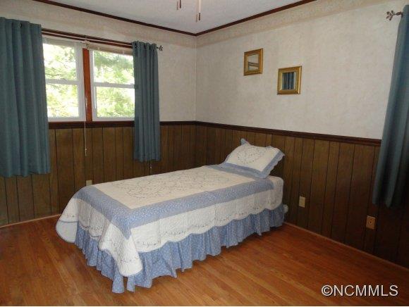 313 Saunook Road Waynesville, NC 28786 - Photo 9 of 22