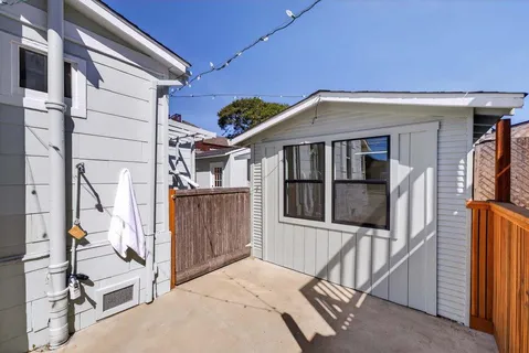 $1,483,000 | 222 2nd Avenue, Santa Cruz, CA 95062