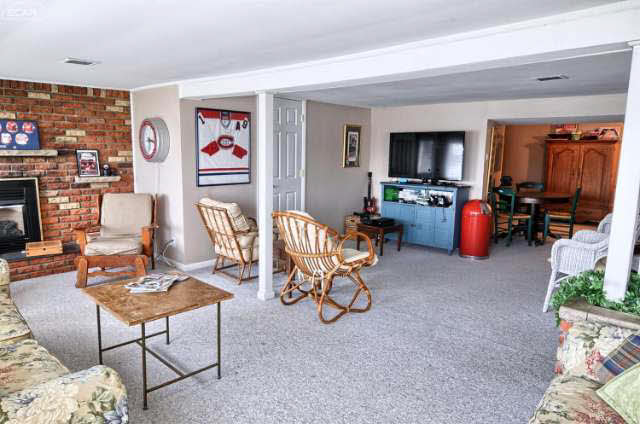 3423 East Rolston Road Fenton, MI 48430 - Photo 9 of 14 21139719-8.JPG