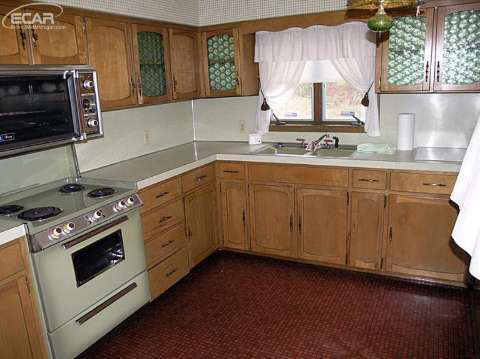 2327 Utley Road Flint, MI 48532 - Photo 12 of 21 20425104-11.JPG