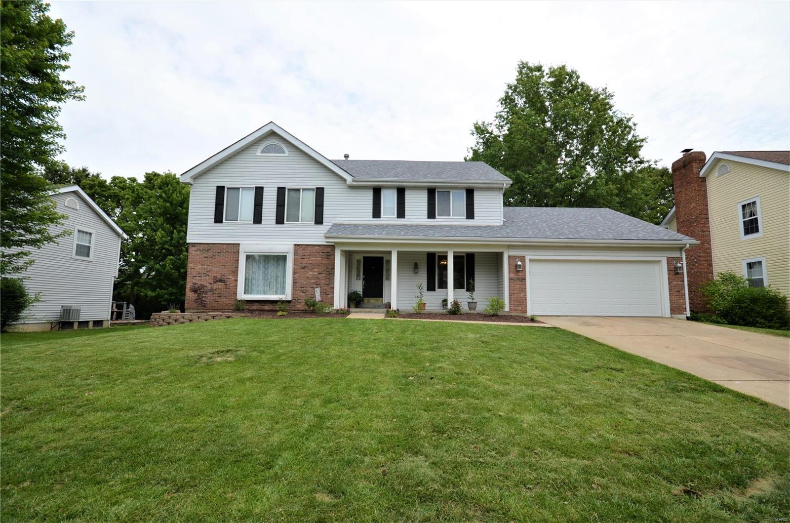 17 Lippizan Road St. Peters, MO 63376 - Photo 1 of 19