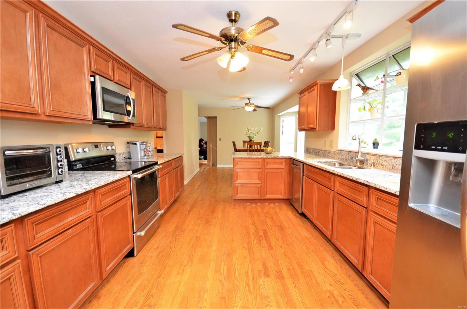 17 Lippizan Road St. Peters, MO 63376 - Photo 6 of 19