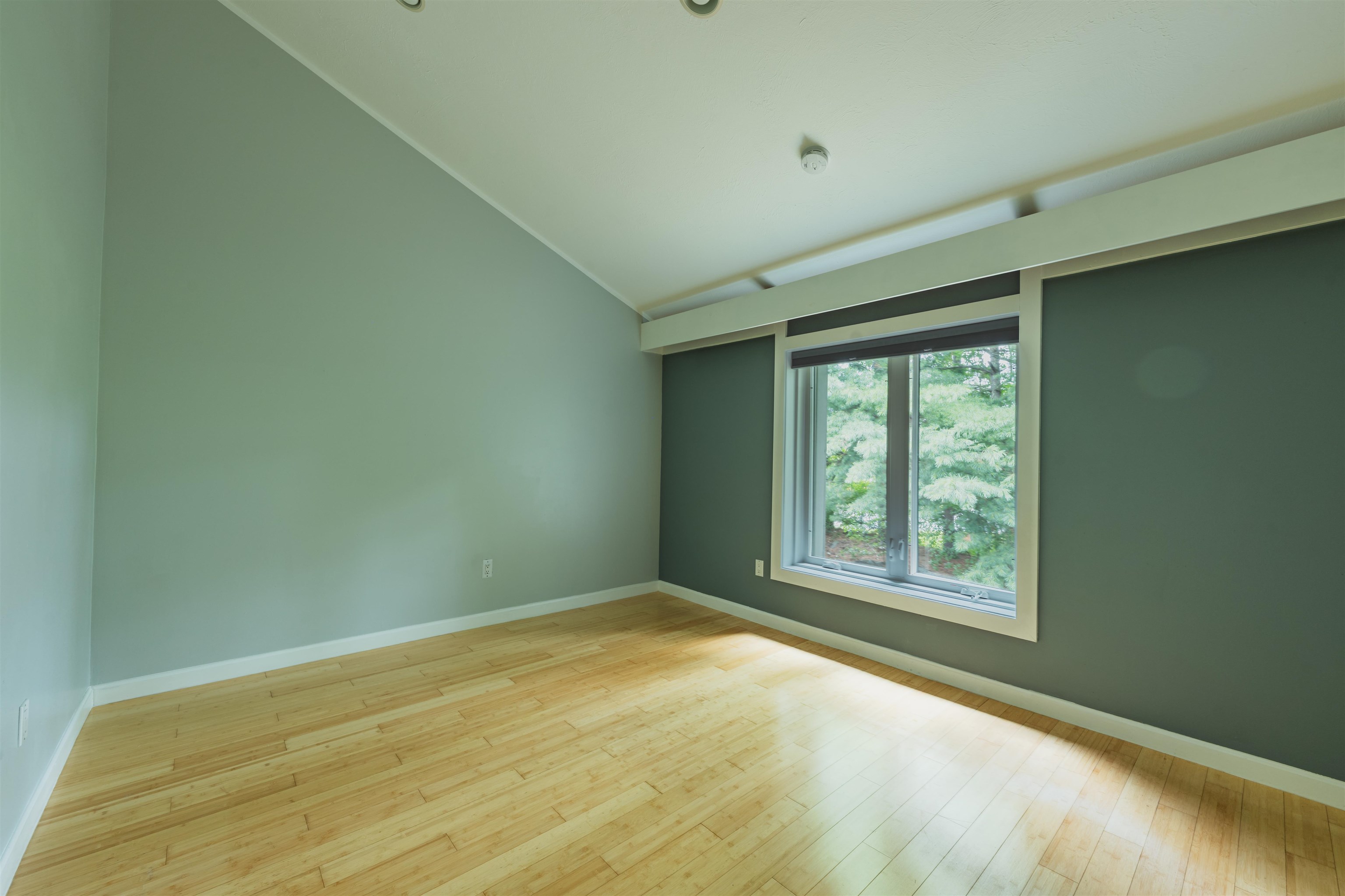 5 Tsienneto Road, Unit 5 Derry, NH 03038 - Photo 32 of 40 Gallery Image 32