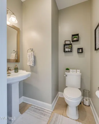 $717,000 | 145 Grande Harbor Way, Blountville, TN 37617