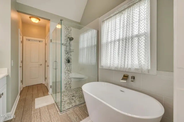 $717,000 | 145 Grande Harbor Way, Blountville, TN 37617