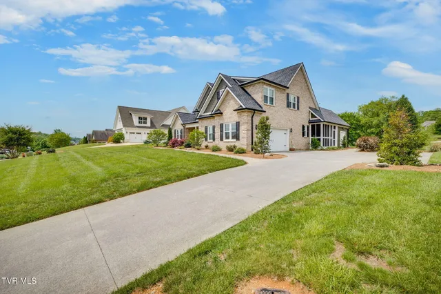 $717,000 | 145 Grande Harbor Way, Blountville, TN 37617