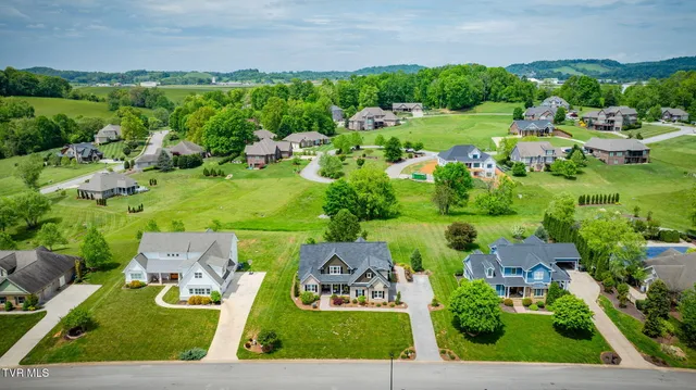 $717,000 | 145 Grande Harbor Way, Blountville, TN 37617