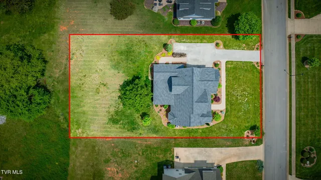 $717,000 | 145 Grande Harbor Way, Blountville, TN 37617