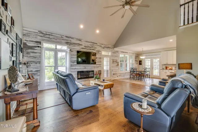 $717,000 | 145 Grande Harbor Way, Blountville, TN 37617