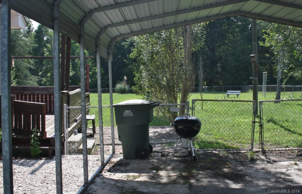 1417 Burrell Road Clover, SC 29710 - Photo 7 of 10 Gallery Image 7