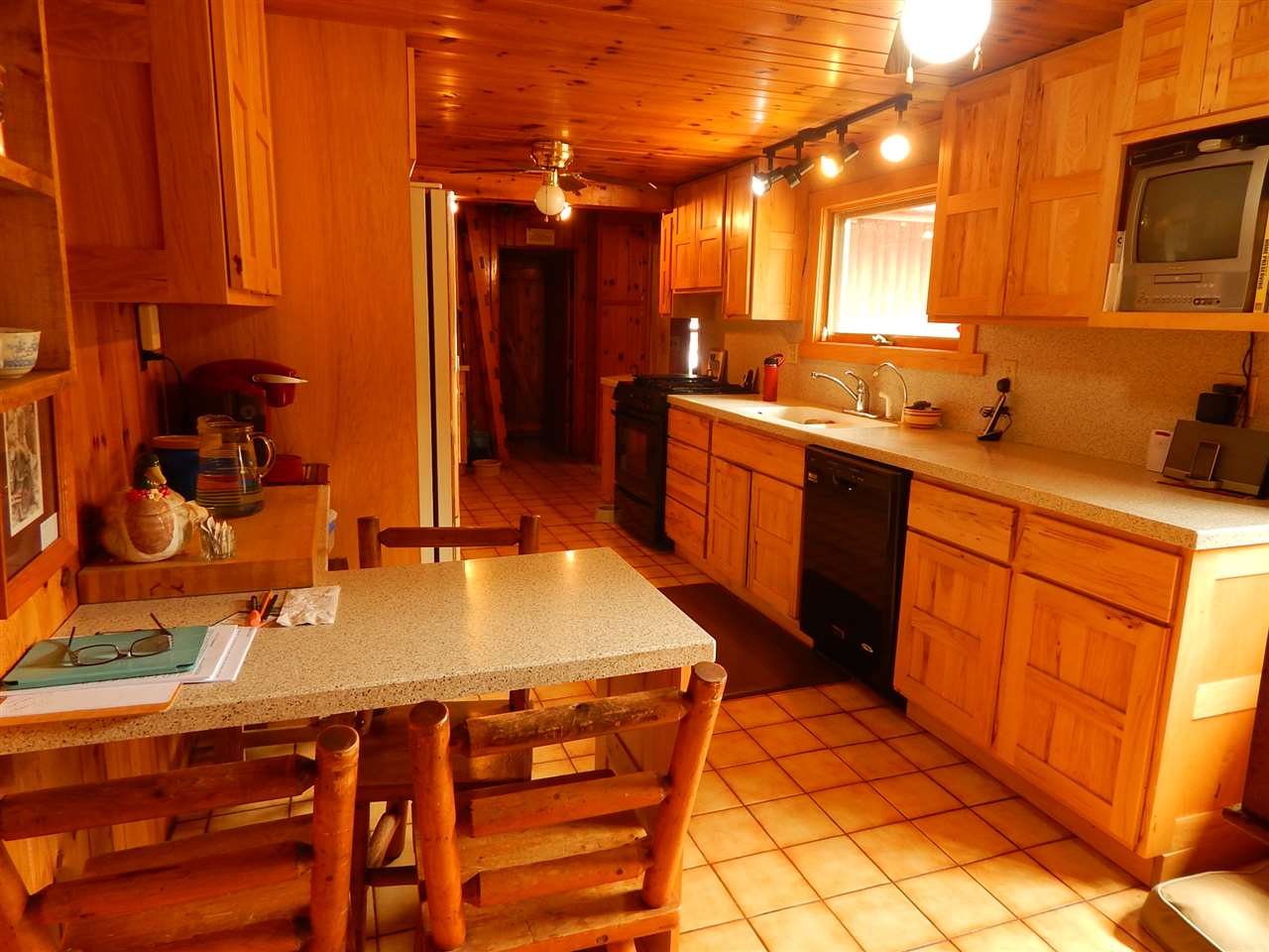 10770 South Hulbert Road Hulbert, MI 49748 - Photo 18 of 96 1818637-17.JPG