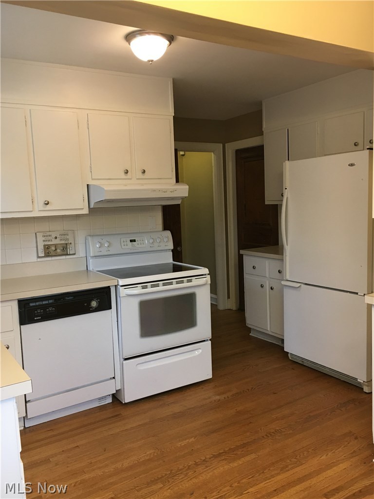 2404 Dysart Road Cleveland, OH 44118 - Photo 10 of 19 Gallery Image 10
