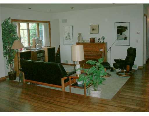 351 Cole Road Sarver, PA 16055 - Photo 3 of 8