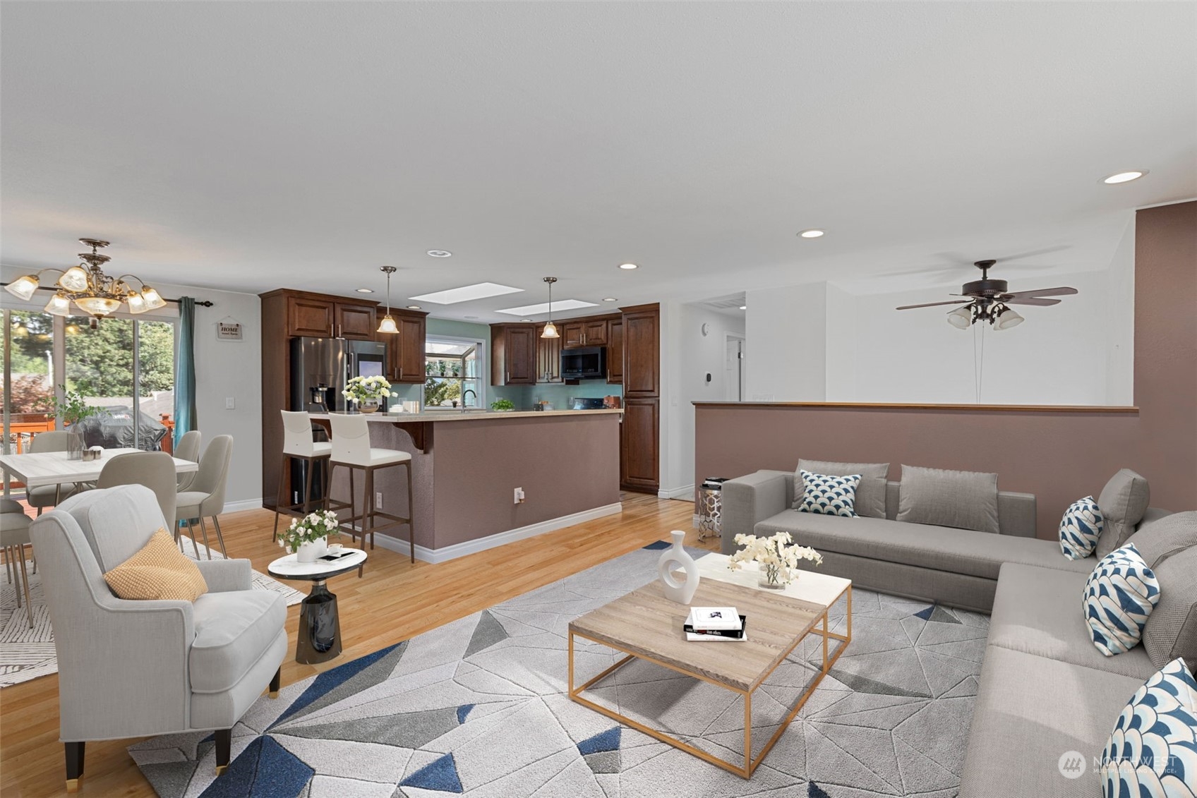 10823 23rd Drive Southeast Everett, WA 98208 - Photo 4 of 39 a living room with furniture and view of kitchen
