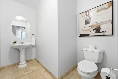 $850,000 | 925 Lincoln Street, Unit 5B, Denver, CO 80203