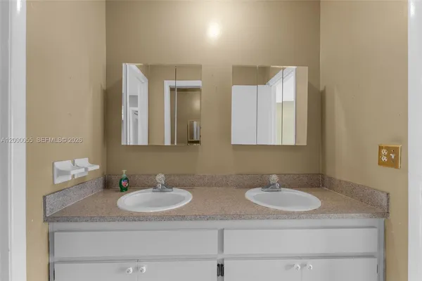 $350,000 | 3868 Southwest 107th Avenue, Unit 511, Miami, FL 33165