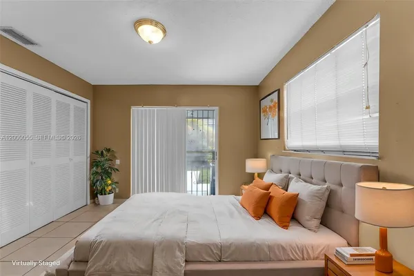 $350,000 | 3868 Southwest 107th Avenue, Unit 511, Miami, FL 33165