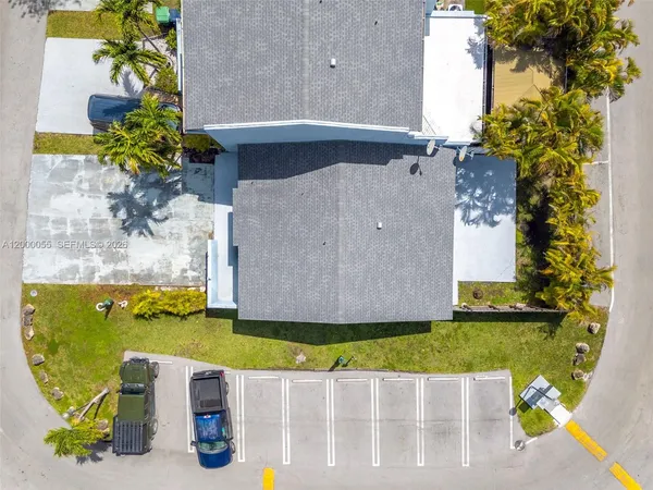 $350,000 | 3868 Southwest 107th Avenue, Unit 511, Miami, FL 33165