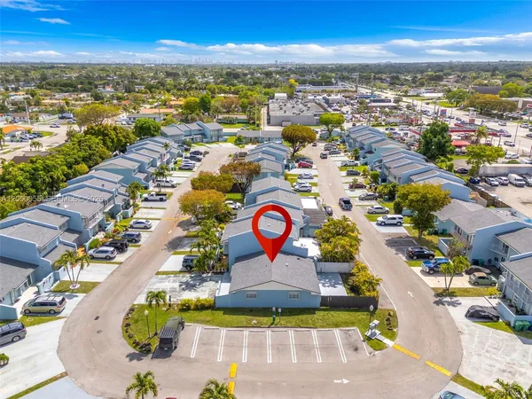 $350,000 | 3868 Southwest 107th Avenue, Unit 511, Miami, FL 33165