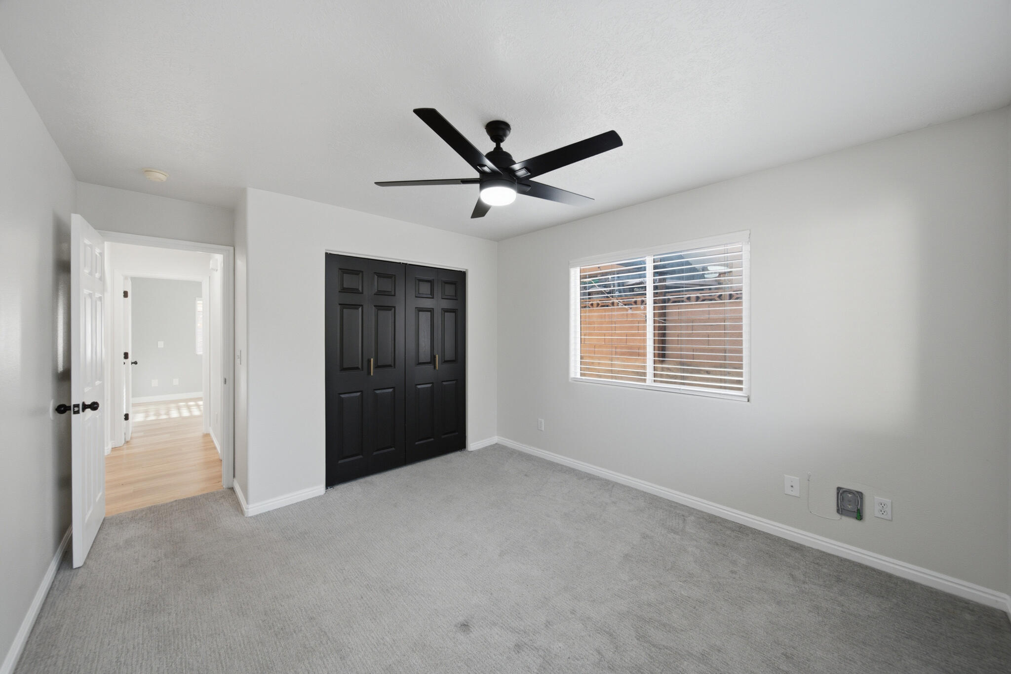 2139 East 270 S Street St. George, UT 84790 - Photo 12 of 46 11