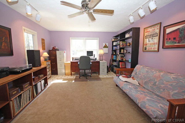 8076 Crab Thicket Road Gloucester, VA 23061 - Photo 14 of 20