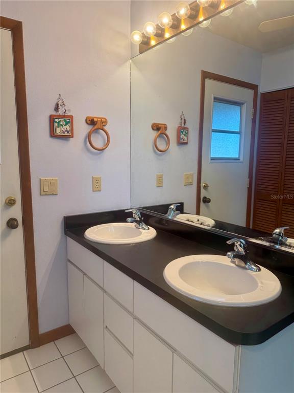 134 Hammock Road Anna Maria, FL 34216 - Photo 10 of 17 Gallery Image 10