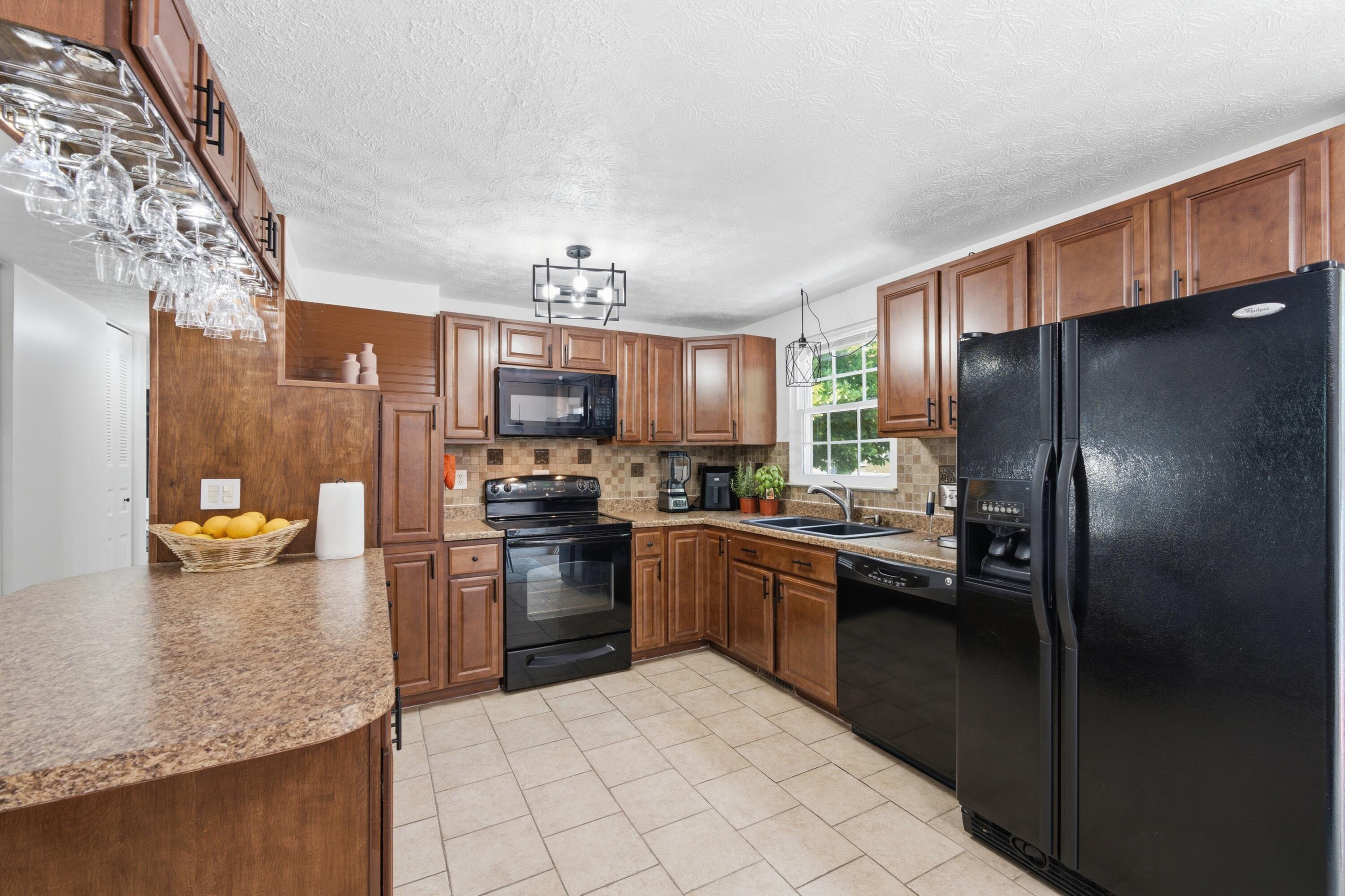 2230 Summit View Road Powell, OH 43065 - Photo 12 of 38
